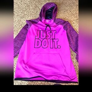 Nike Therma-Fit Pink Hoodie Magneto